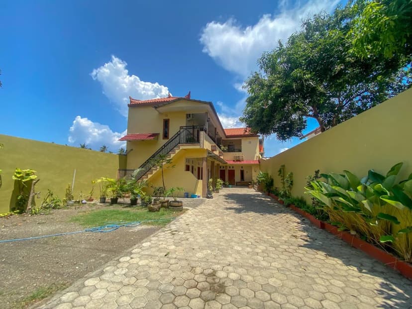 Urbanview Griya Lota Guest House - Main Image