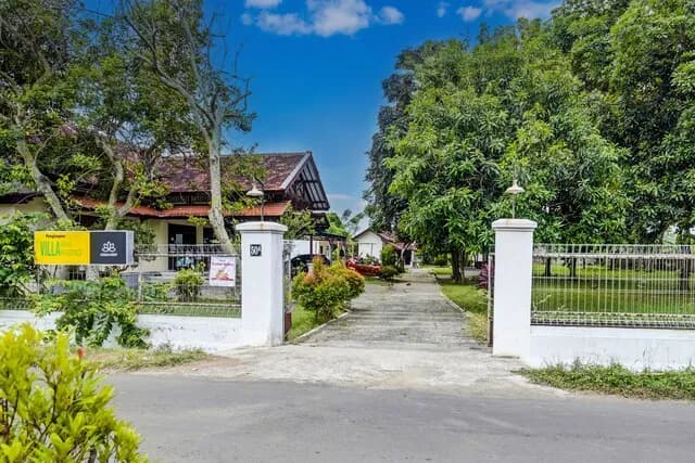 OYO 2668 Villa Kusuma ResidenceNearRSI Fatimah Banyuwangi - Main Image