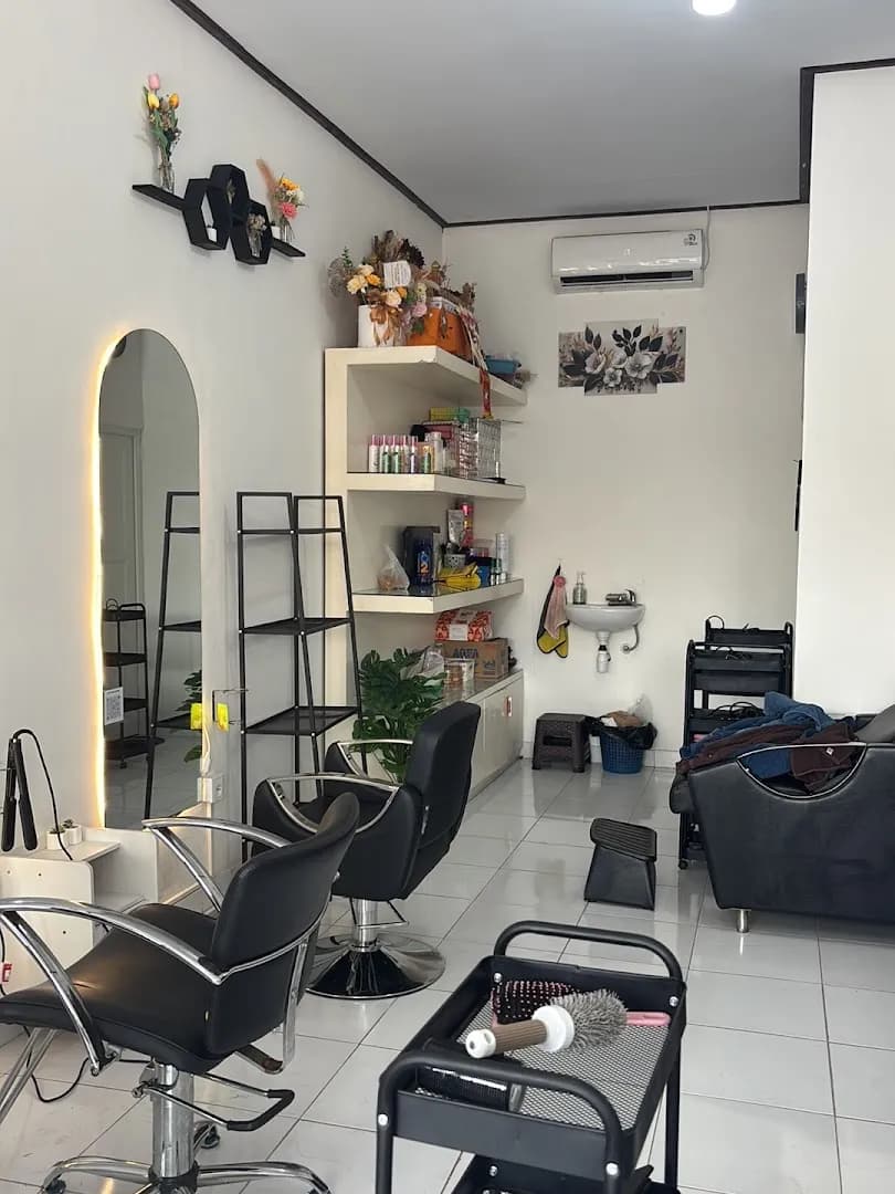 Glow Hair Studio - Main Image