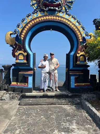 Komang taxi service pemuteran - Main Image