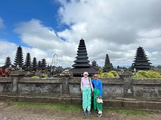 Menjangan Taxi Driver - Main Image