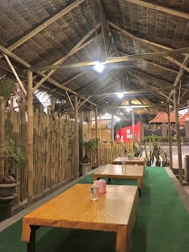 Ayam Betutu Tepi Kalianget - Main Image