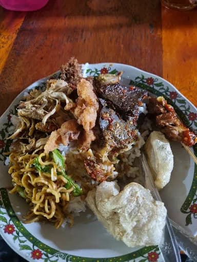 Warung Makan Pak Nengah - Main Image