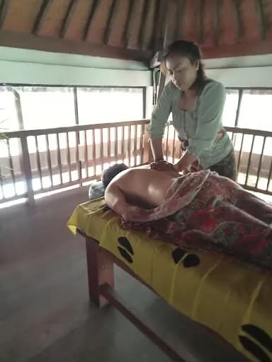 ILuh Mintari traditional Balinese massage - Main Image