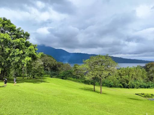 Botanical garden lake view - Main Image