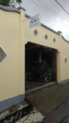 Dr Hilda S. Dentist Singaraja - Main Image