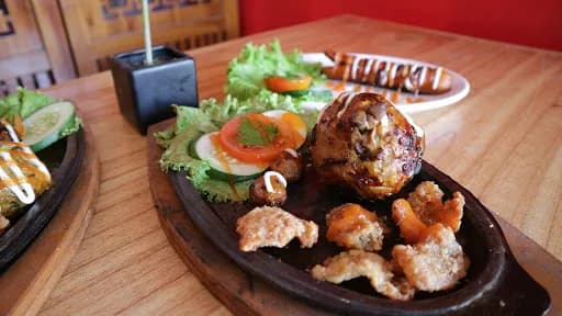 Edie Arta Cafe & Kids Zone Bungkulan - Main Image