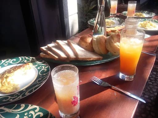 Warung Dora - Main Image