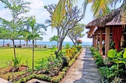 Tjendana Lovina Beach & Resort - Main Image