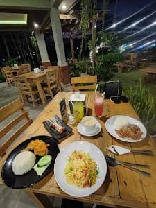 Demen Bar And Kitchen - Main Image