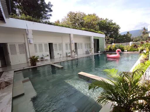 Villa putih lovina - Main Image