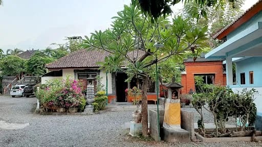 Penginapan Adi - Main Image