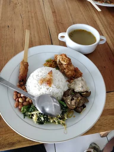 Warung Makan Dewi - Main Image