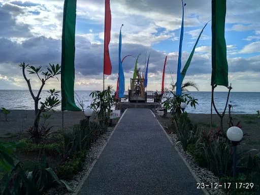 Lovina Pier - Main Image