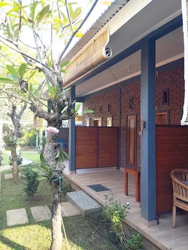 Tunjung guest house lovina beach - Main Image