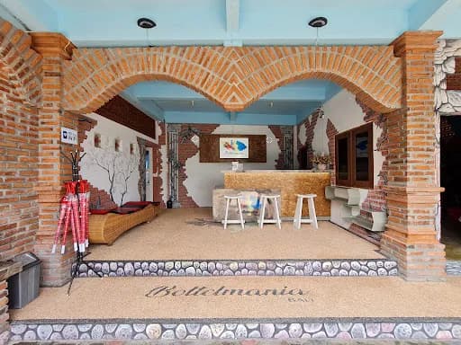 Bottelmania Villa - Main Image