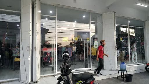Box Outlet Singaraja - Main Image