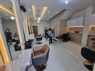 PEGGY SALON BRIDAL & PHOTOGRAPHY - Main Image