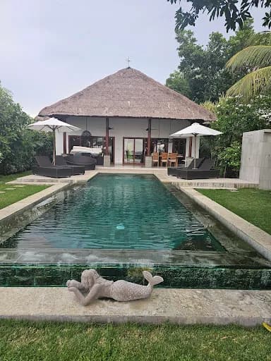 Villa Emerald - Main Image