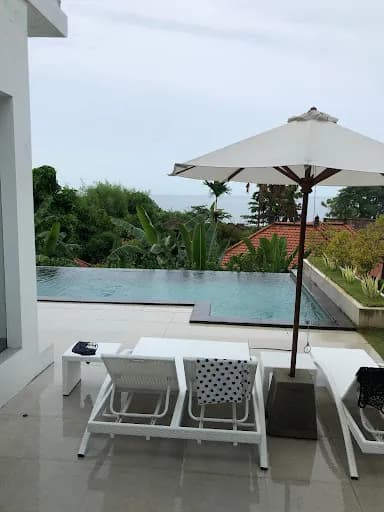 Villa Largo - Main Image