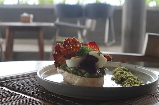 The Tiing Kitchen and Bar - Main Image