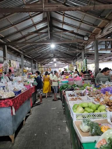 Les Village Market - Main Image