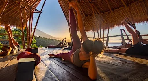 Deep Flow Training and Spa@Blue Earth Village - Main Image