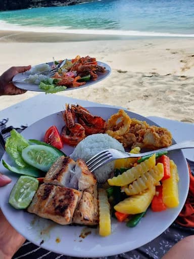 Warung Queen Virgin Beach - Main Image