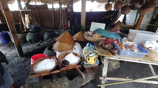 Natural Salt Market - Main Image