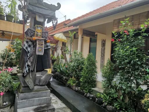 Ayu Tamansari - Main Image