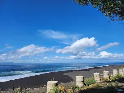 Black Beach - Main Image