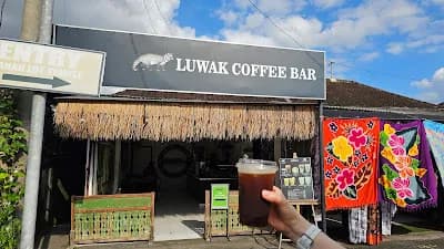 Sari Uma - Main Image