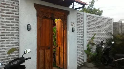 The Jungle House - Main Image