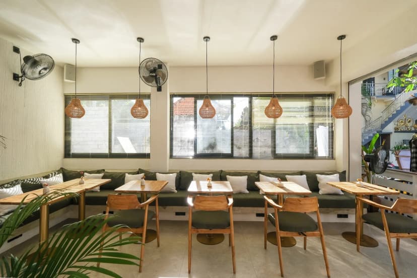 nüde cafe Pererenan - Main Image