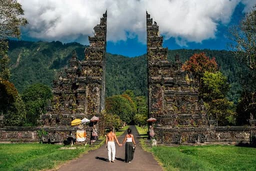 Made Dodi Private Driver Bali & Bali Tour Guide - you choose, we drive! - Main Image