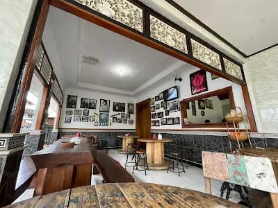 Warung Reyno - Main Image