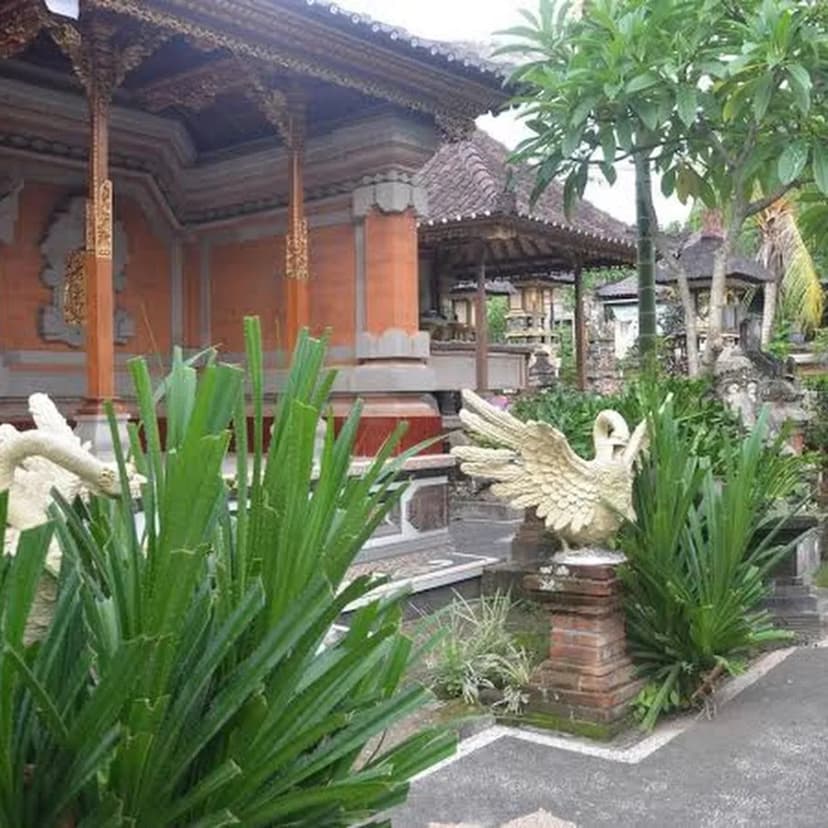 Gusti Putu Oka Homestay - Main Image