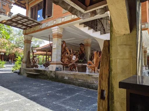 Manis Art Shop - Main Image