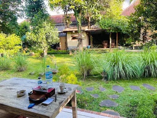 Astawa House - Main Image