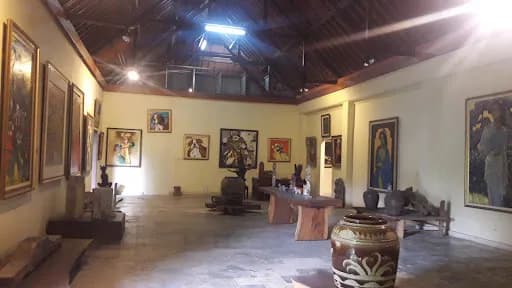 Narayana Gallery - Main Image