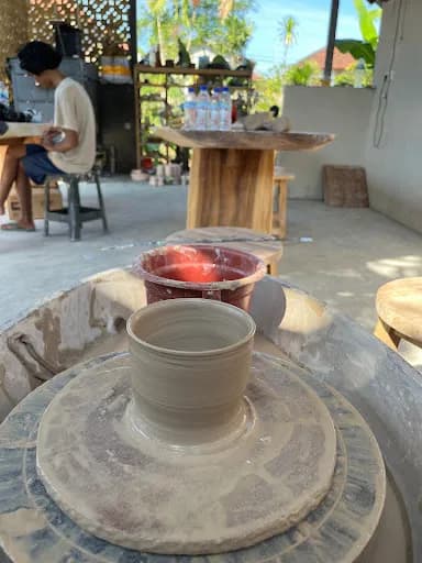 Tana ampo Pottery Studio - Main Image