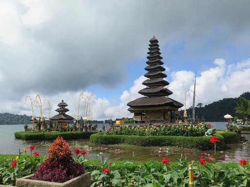 GoVacation Indonesia - Main Image