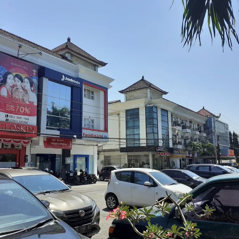 Mama & Leon Factory Store - Main Image