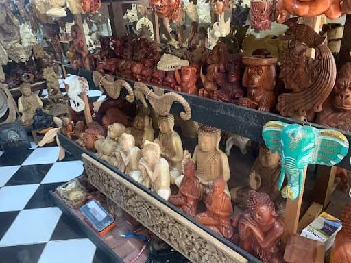 Ragum Wood Carving - Main Image