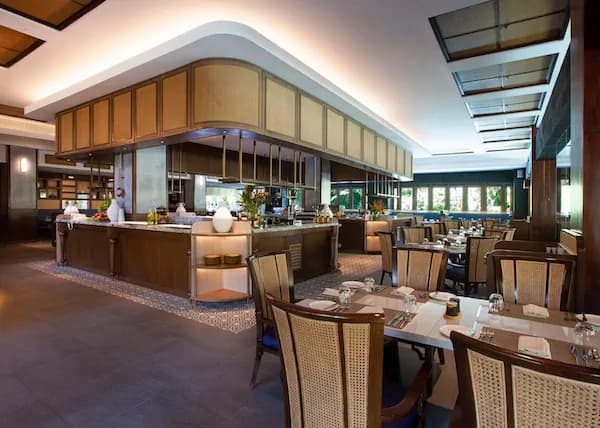 Banyubiru Restaurant - Main Image