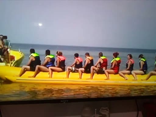 Banana Boat Rental - Main Image