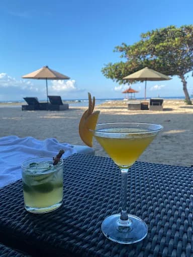Kayumanis Beach Bar & Grill Nusa Dua - Main Image