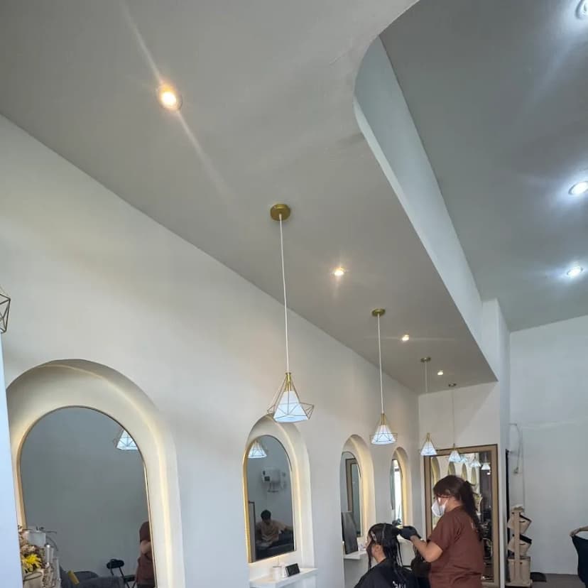 Leenara Beauty Salon - Main Image