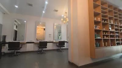 Parlour Me Beauty Salon Jimbaran - Main Image
