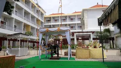 Hotel Darmadi - Main Image